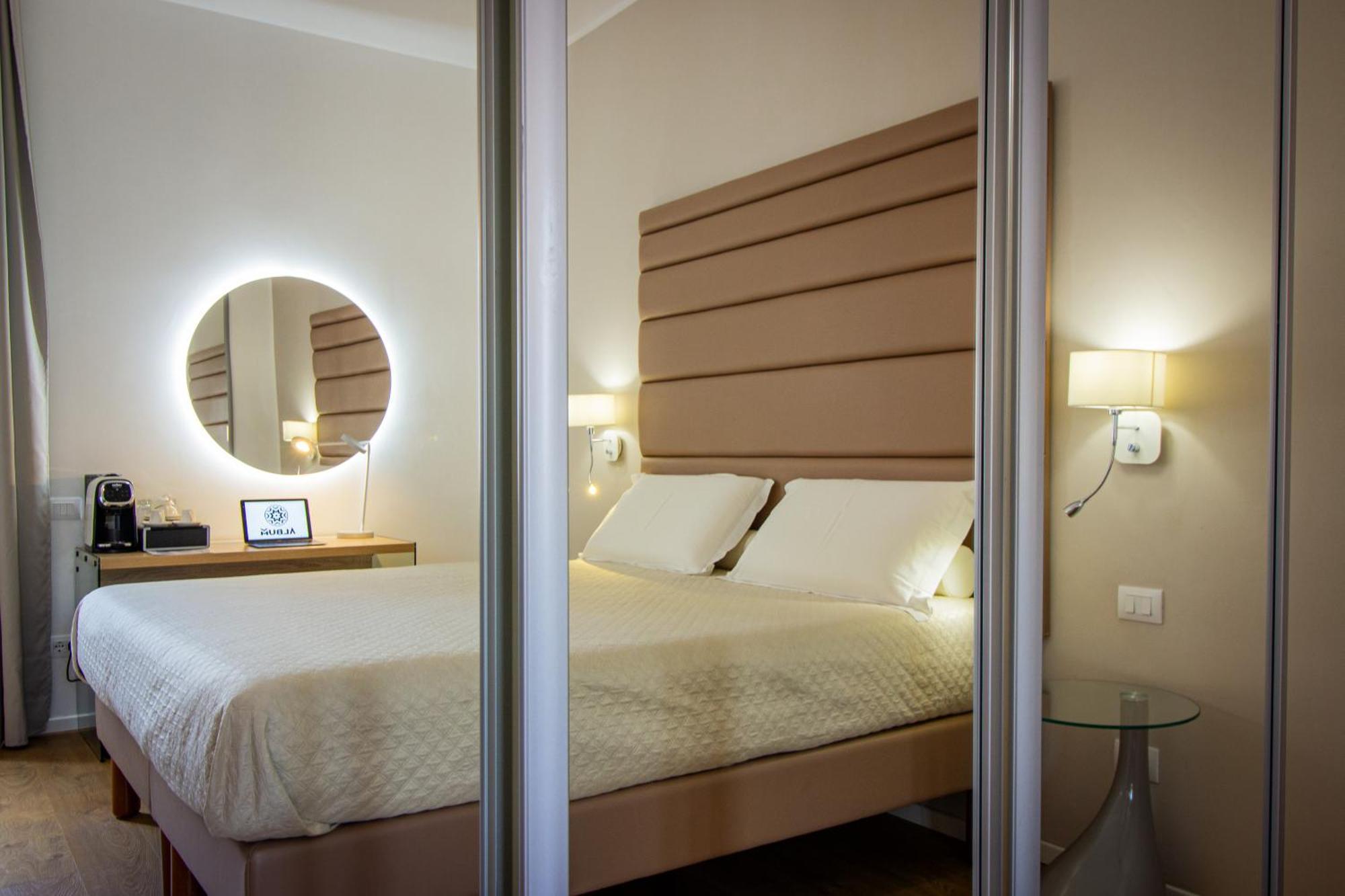 Album Boutique Rooms Sassari Buitenkant foto